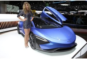 Techrules: la supercar made in China incanta Ginevra